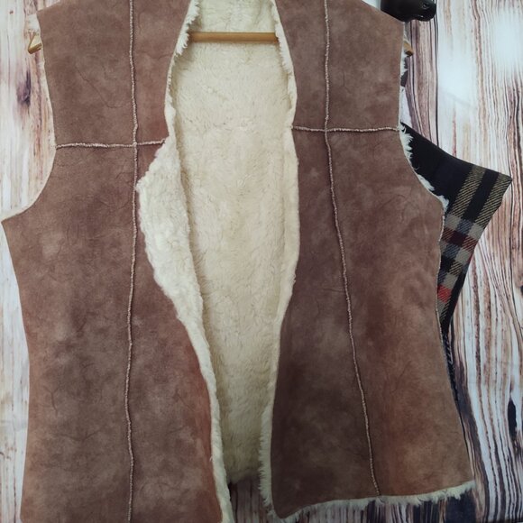 Cejon Faux-Shearling & Suede Vest: Size S - Picture 6 of 7